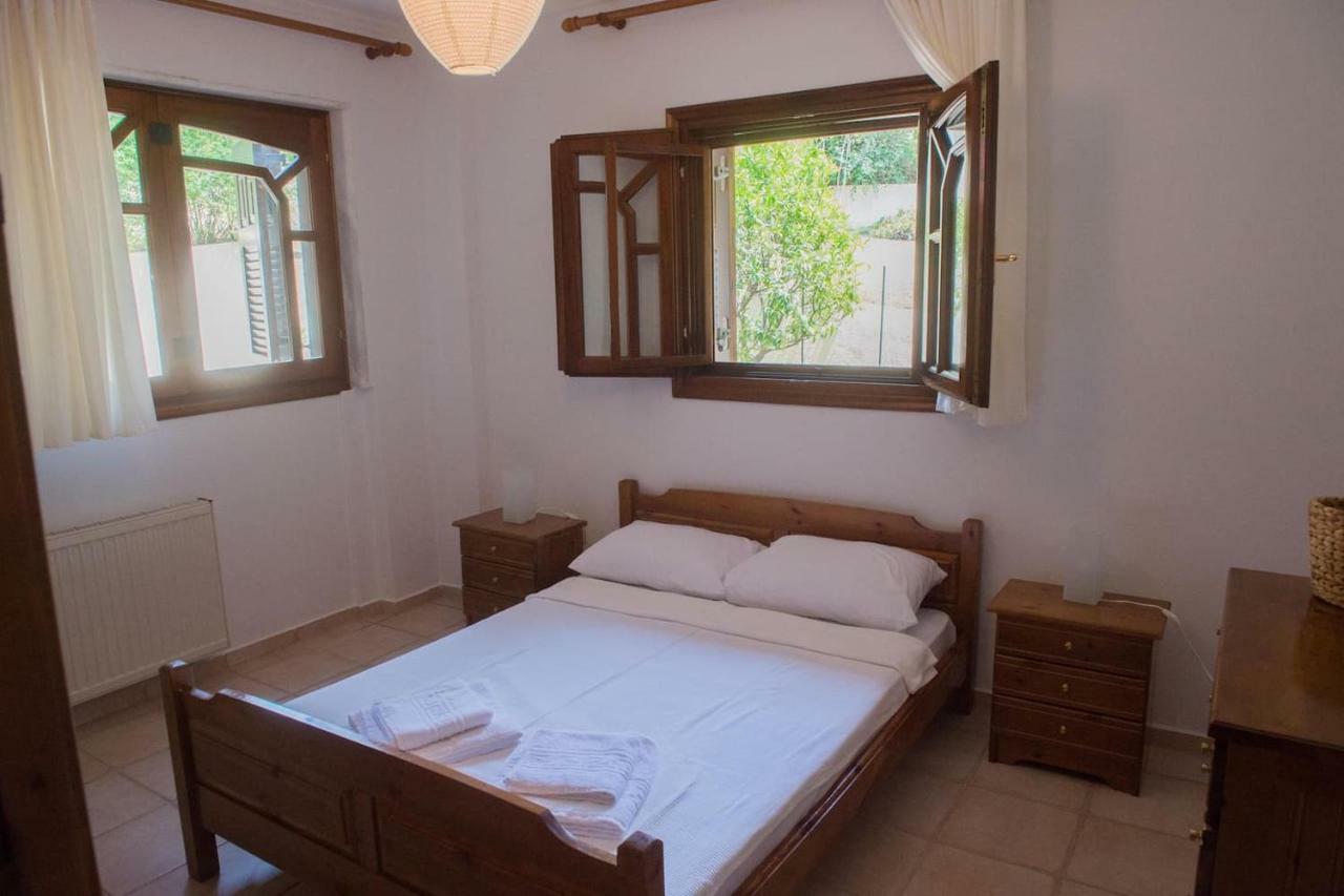Villa Anna Nea Skioni Extérieur photo